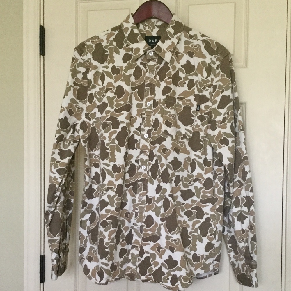 🤙 SALE NWOT HUF desert Camo long sleeve oxford